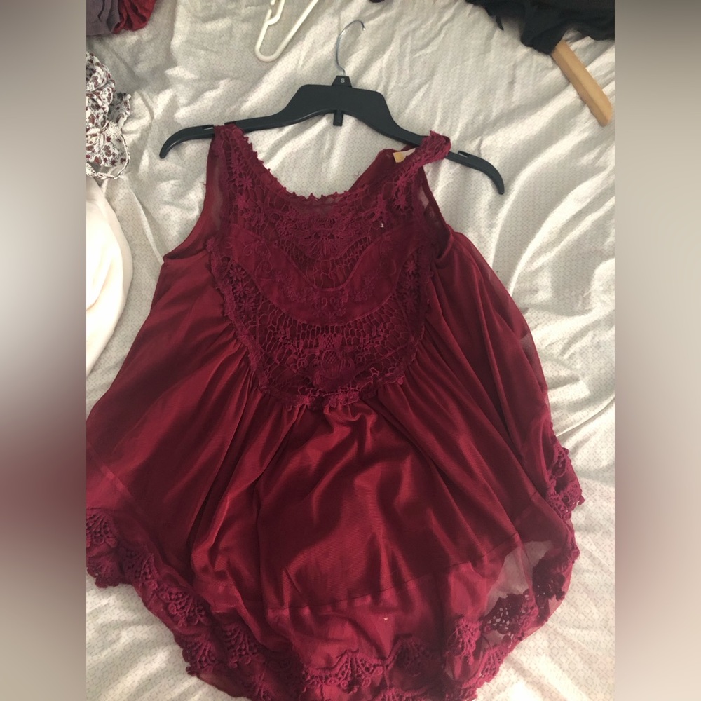 Maroon lacy Altard State top